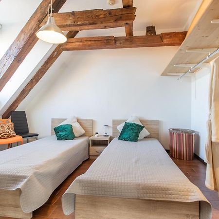 Mansard In Old Town Apartman Riga Kültér fotó